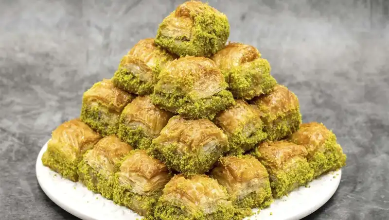 Baklavadan Çıkan Bakteri Sağlığımızı Tehdit Ediyor!
