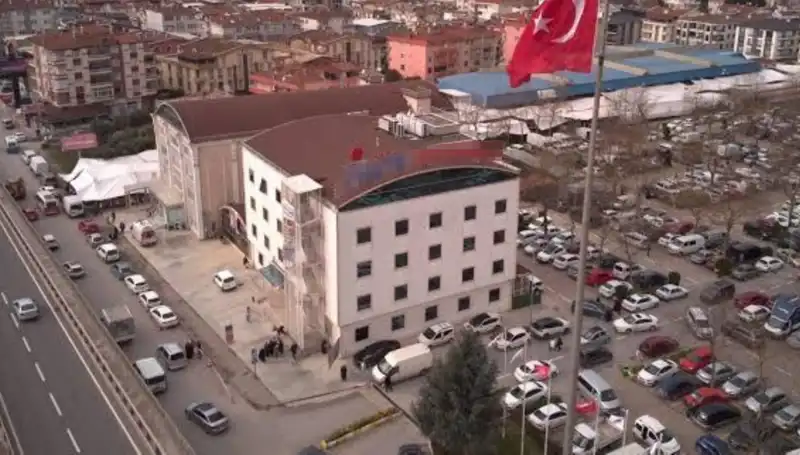 Özel Hastaneye Deprem Mührü: Sağlıkta Yeni Dönemin Başlangıcı mı?