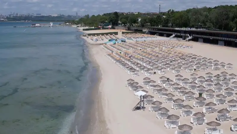 İstanbul Plajlarında 2025 Giriş Ücretleri Belirlendi: Sarıyer, Florya ve Adalar!