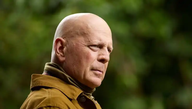 Bruce Willis'in Afazi Hastalığı: Söz Yitimi Hakkında Bilmeniz Gerekenler