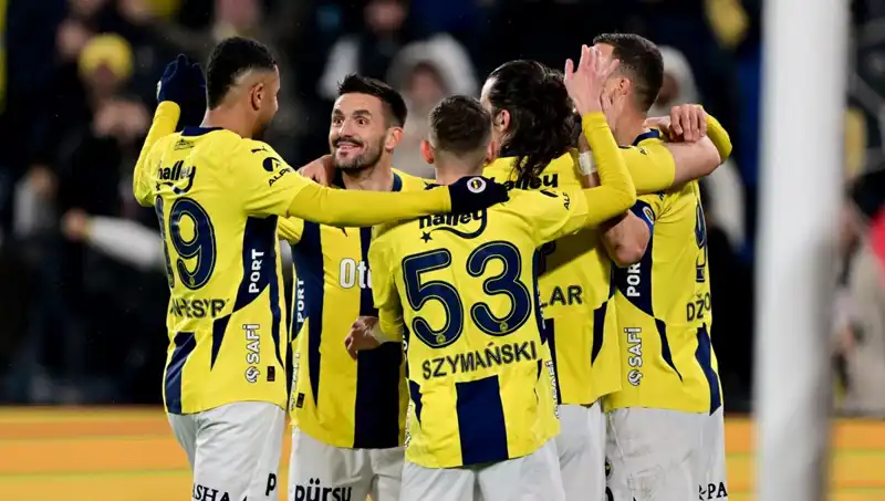 Kadıköy'de Süper Lig Mücadelesi: Takımlar Bu İşi Nasıl Bitirecek?