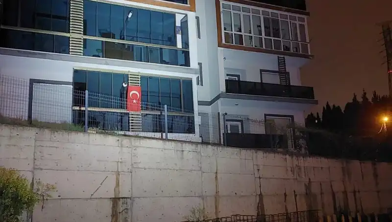 Sakarya'da Acil Durum: 4 Katlı Apartman Tahliye Edildi