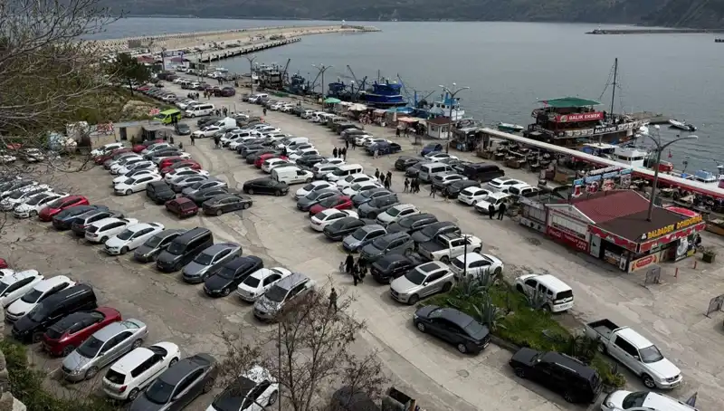 Bayramda İlçeye Akın: 4 Günde 14 Bin 600 Araç Girişi Oldu!