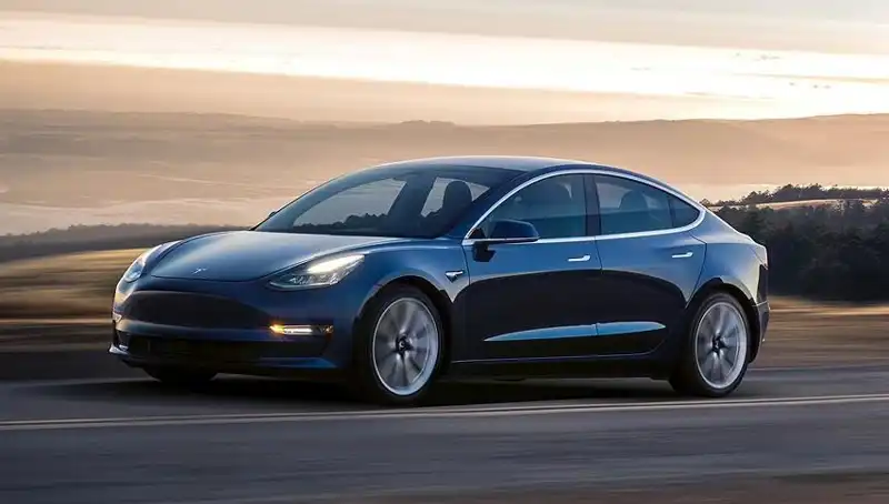 2023’te Türkiye’nin Otomobil Satışları: Elektrikli Araçlar Rekor Kırıyor!