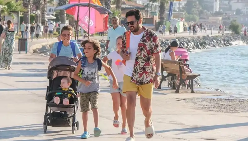 Ne Olacak Halim Filmi: Oyuncuları ve Büyüleyici Hikayesiyle Sizi Bekliyor!