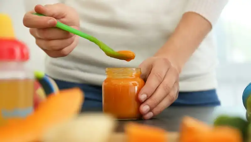 26 Yaşındaki Genç, Bir Hafta Bebek Maması ile Vücudundaki Şaşırtıcı Değişimi Anlattı