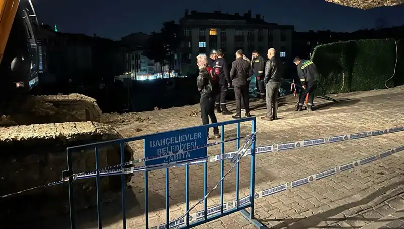 İstanbul'da İnşaat Alanında Yıkıcı Yol Çökmesi! Neler Oluyor?