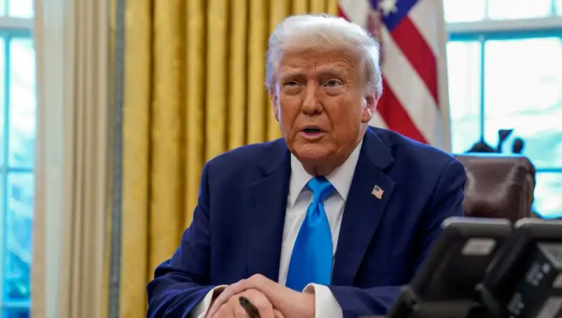 ABD Başkanı Trump, Tarife Muafiyetini Kaldırdı: Ekonomik Etkiler Neler Olacak?