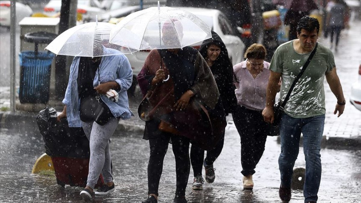 İstanbul ve Ankara’ya Uyarı: Gök Gürültülü Sağanak Yağmur Geliyor