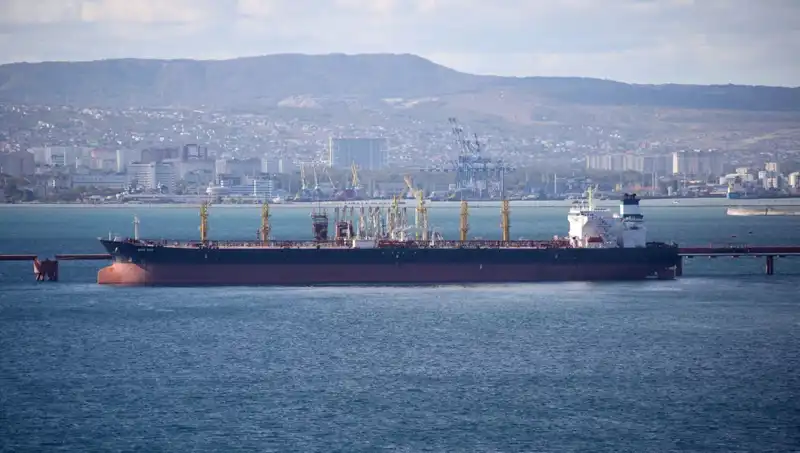 Karadeniz’de Çevre Felaketine Rağmen Plajlar Neden Hala Dolup Taşıyor?