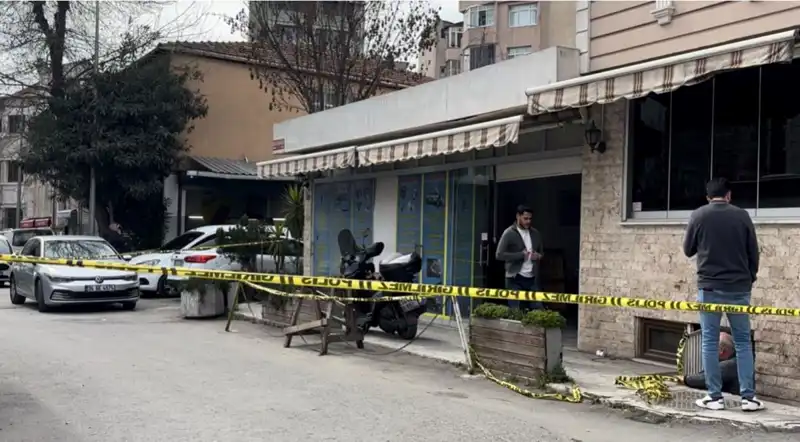 İstanbul’da Oto Tamircisi İş Yerinde Kimliği Belirsiz Kişilerce Öldürüldü