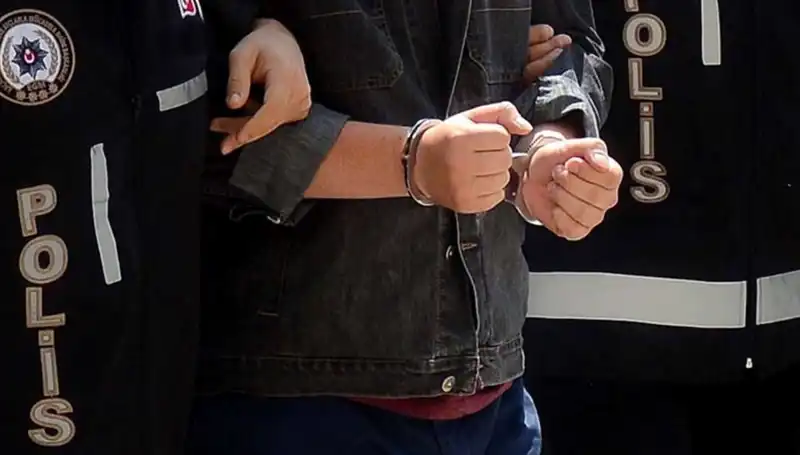 FETÖ'nün Dışişleri Bakanlığı Yapılanmasına Şok Operasyon: 8 Kişi Gözaltında!