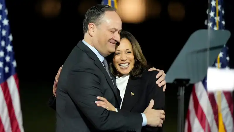 Trump’tan Şok Karar: Kamala Harris’in Eşi Görevden Alındı!