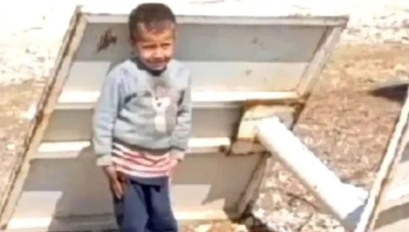 Sulama Kanalına Düşen Çocuğun Trajik Ölümü: Aile ve Komşular Şoke Oldu!