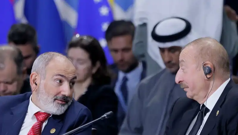Aliyev ve Paşinyan, Karabağ İhtilafında Barış İçin Tarihi Görüşme Gerçekleştiriyor!