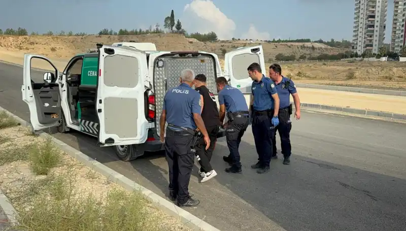 Yol Kenarında Bulunan Ceset, Polisi Harekete Geçirdi!