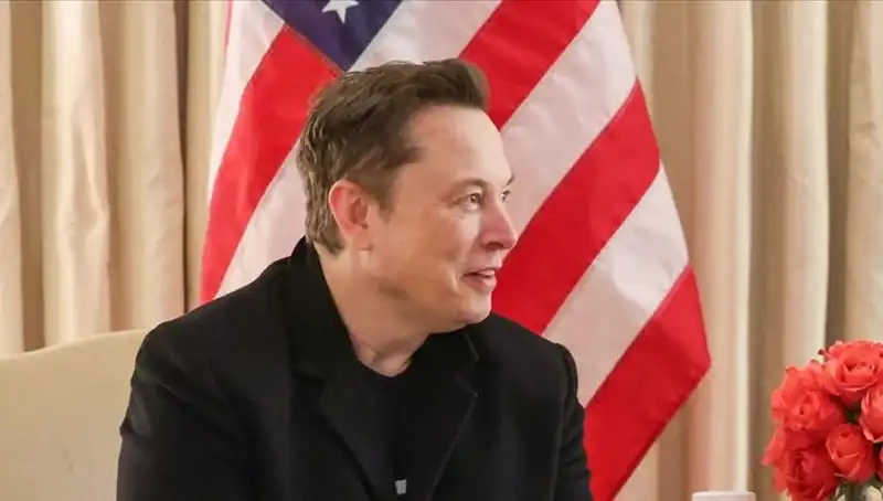 Elon Musk, Trump’a Destek Verdi ve Zelenski’yi Hedef Aldı!