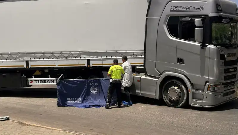 Gaziantep'te Feci TIR Kazası: Trajik Olayda İki Kişi Hayatını Kaybetti