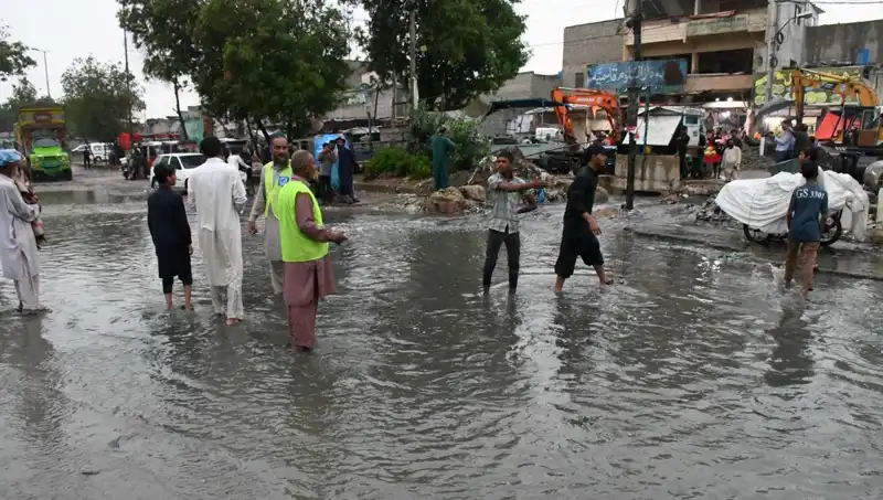 Muson Yağmurları Hindistan'da 57 Can Aldı: Felaketin Sebepleri ve Sonuçları