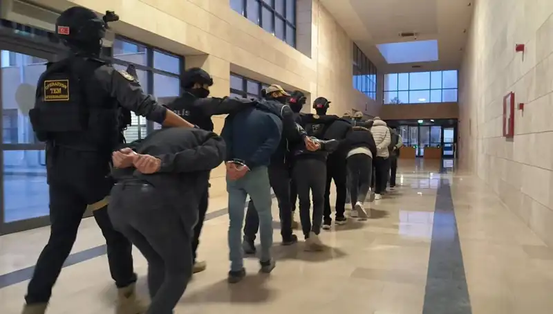 47 İl Genelinde DAEŞ Operasyonu: 298 Şüpheli Gözaltına Alındı