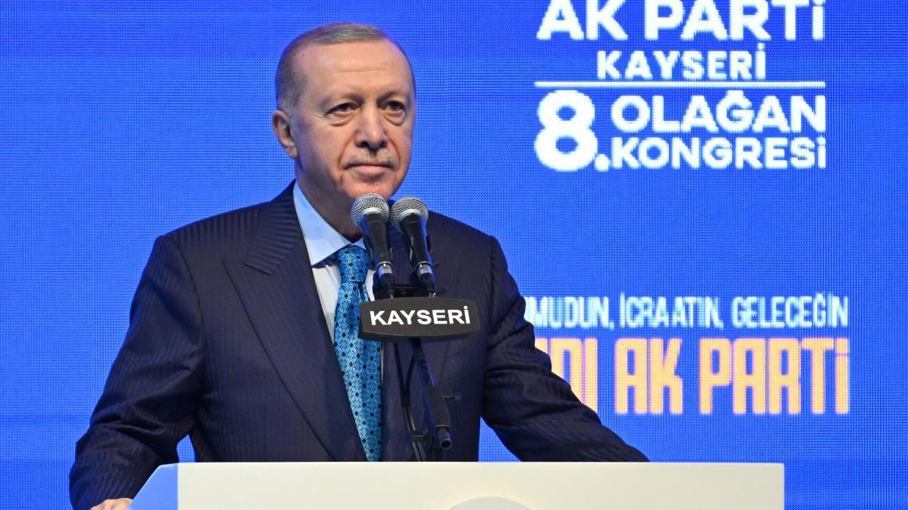 Cumhurbaşkanı Erdoğan'dan YPG'ye sert mesaj: Çöpe atılması yakındır