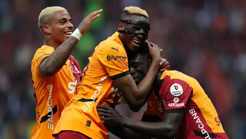 Lemina'dan Osimhen'e Destek Mesajı: Kararına Saygı Duyalım
