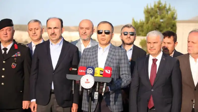 Bayram Sabahı İçin Trafik Uyarısı: Bakan Yerlikaya'dan Kritik Açıklama