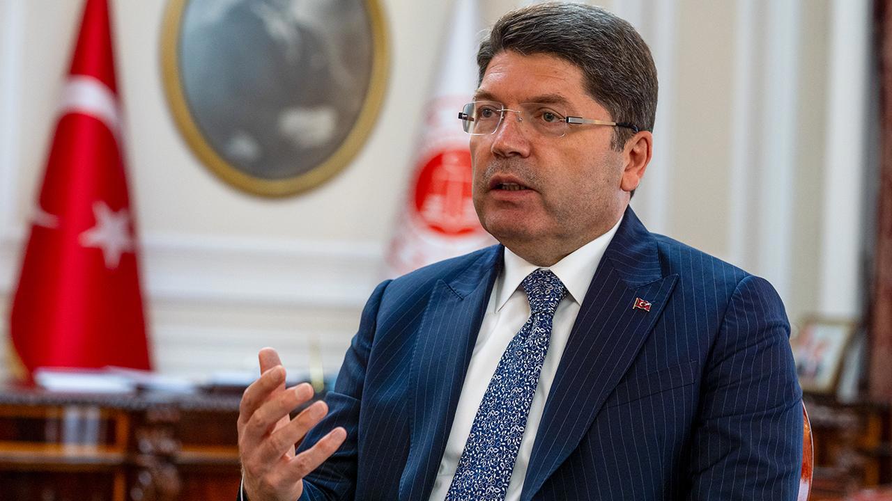 Adalet Bakanı Tunç, 'korsan metin' konusunda sert tepki gösterdi