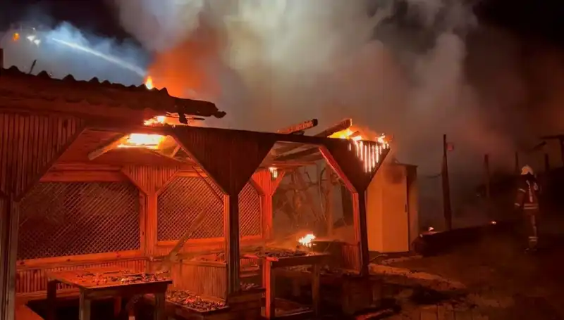 Şile’de Altı Gözleme Restoranı Alev Alev Yandı: Yangının Sebepleri ve Sonrası