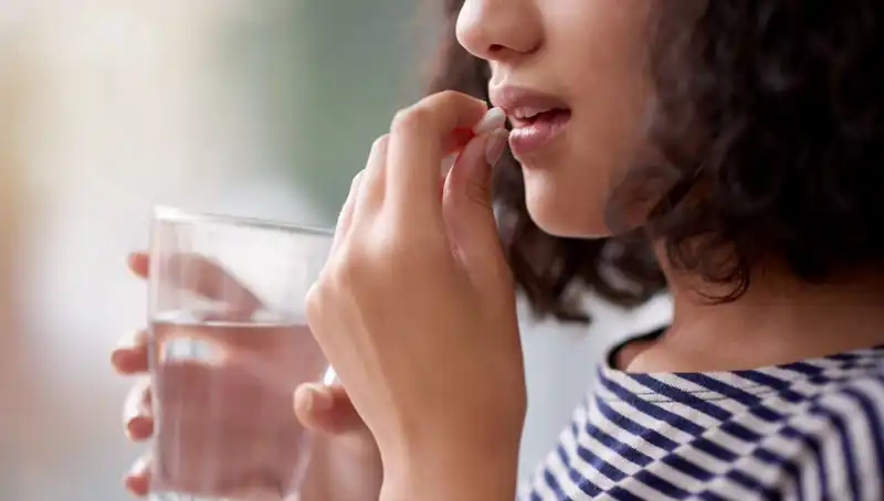 İnternette Güvenli İlaç Ararken Dikkat: Ölüme Götüren Tehlikeler!