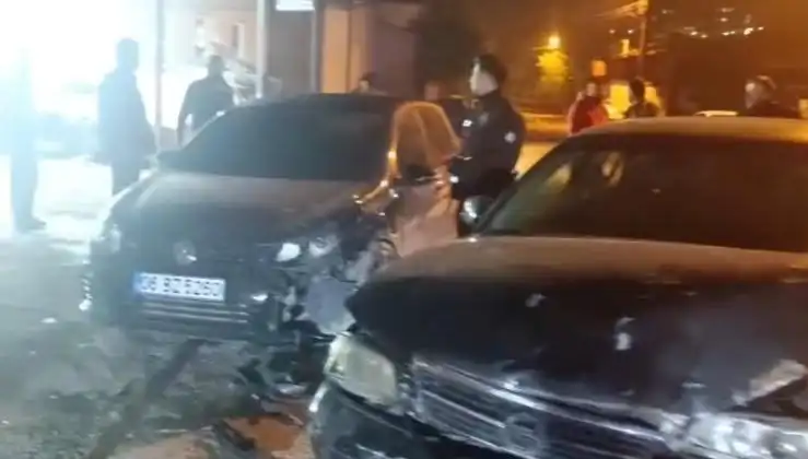 Çevirmeden Kaçmaya Çalışan Araç Kazaya Karıştı: Olayın Detayları