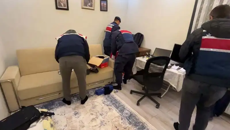 Türkiye Genelinde Müthiş DHKP-C Operasyonu: 30 Gözaltı!