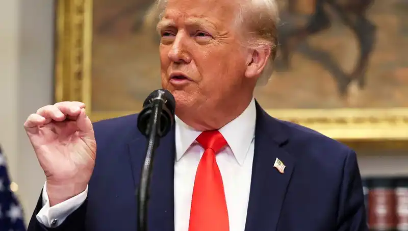 Trump'ın Gizemli İzleri: Neler Oluyor, Gelecek Ne Getirecek?