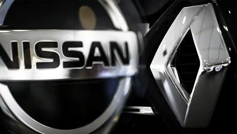 Nissan, Renault Hisselerini Satıyor: Olayın Ardındaki Sebepler Neler?