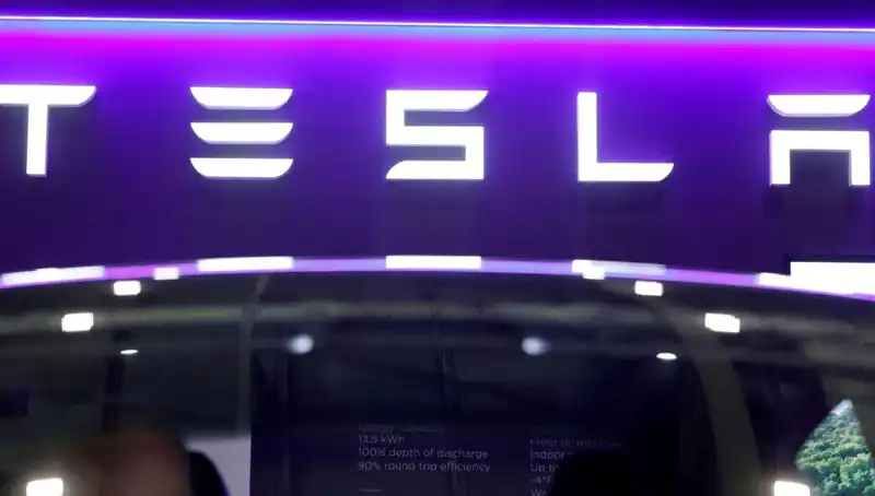 Tesla'nın Robotaxi Projesi: Sürücüsüz Taksi Deneyimi Üzerine İlk Bilgiler