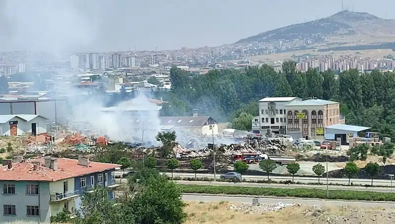 Otluk Alandaki Yangın, Depoyu Kül Etti: Olayın Ardındaki Gerçekler