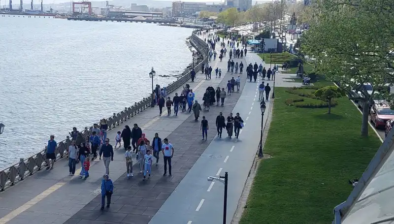 Tekirdağ'da Yaşlı Nüfus Oranı Yüzde 10,2'ye Ulaştı: Gelecekte Bizi Neler Bekliyor?