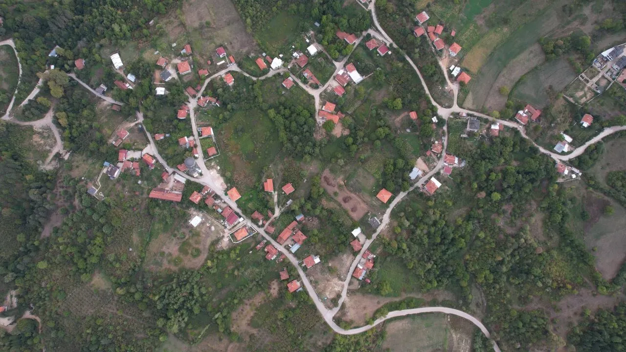 Doğanın Büyüleyici Güzelliği Bu Köyde Hayat Buluyor