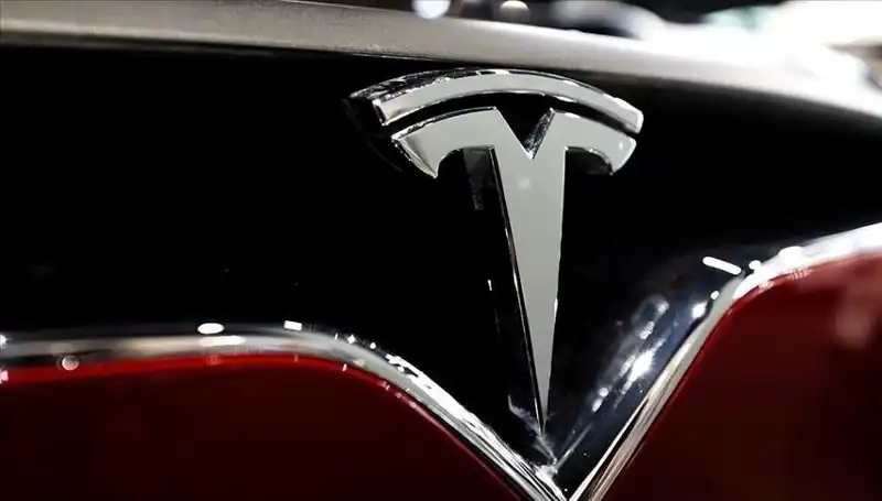 Tesla’nın FSD Beklentisi ve Yeni Ucuz Model Tartışmaları Gündemde