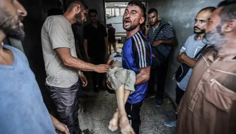 Gazze'de Alevler Yükseliyor: İsrail'in Bir Günde 90 Filistinli Katledilmesi