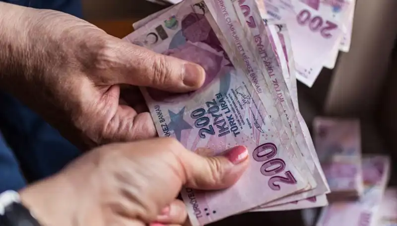 Temmuz 2025’te Memur ve Emekliler için Maaş Artışları Ne Olacak?
