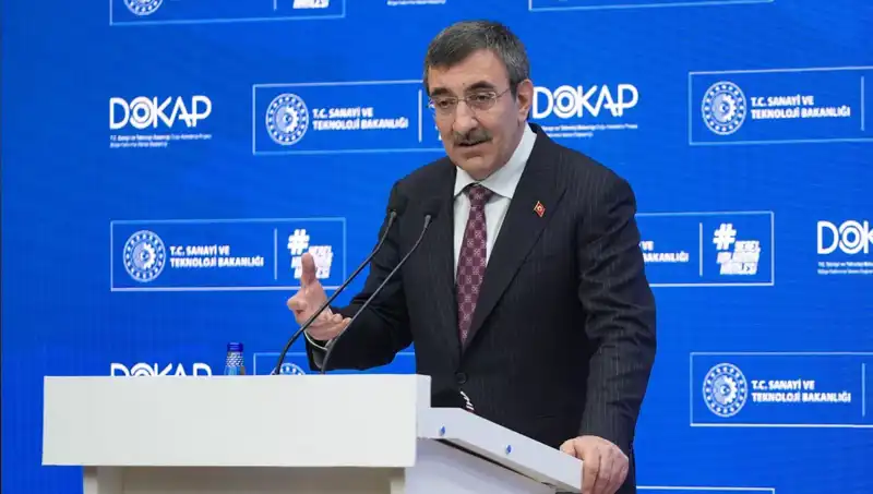 Cevdet Yılmaz'dan Ekonomiye Yönelik Önemli Açıklamalar ve Enflasyonu Düşürme Stratejileri