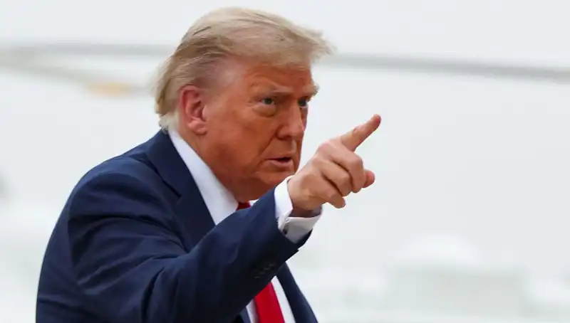 Trump Yönetimi'nin Seyahat Yasağı Stratejisi: 36 Ülke Hedefte mi?