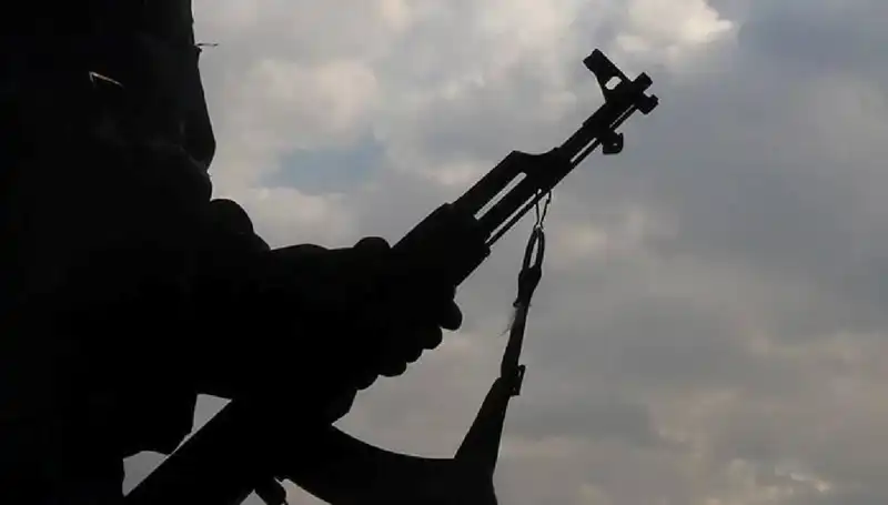 PKK'nın Silah Bırakma Kararı: Neler Bekleniyor?