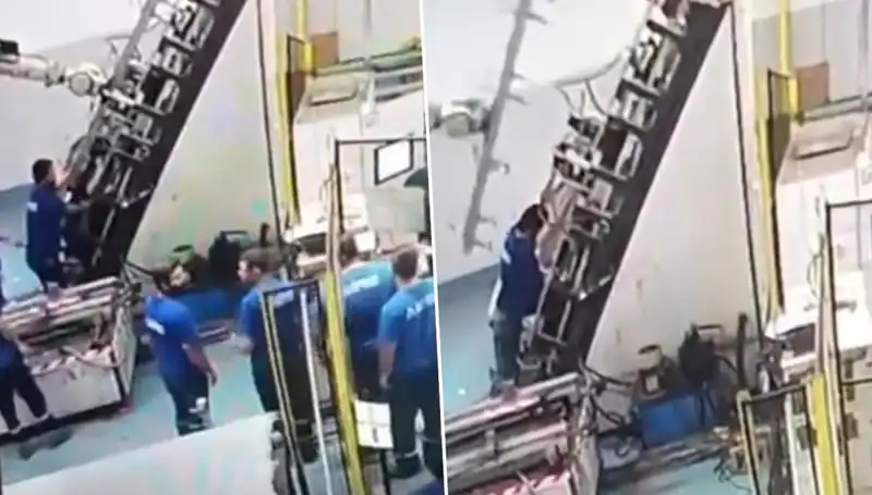 Fabrikada Dehşet Anları: Makine Çalışanın Sırtına Saplandı