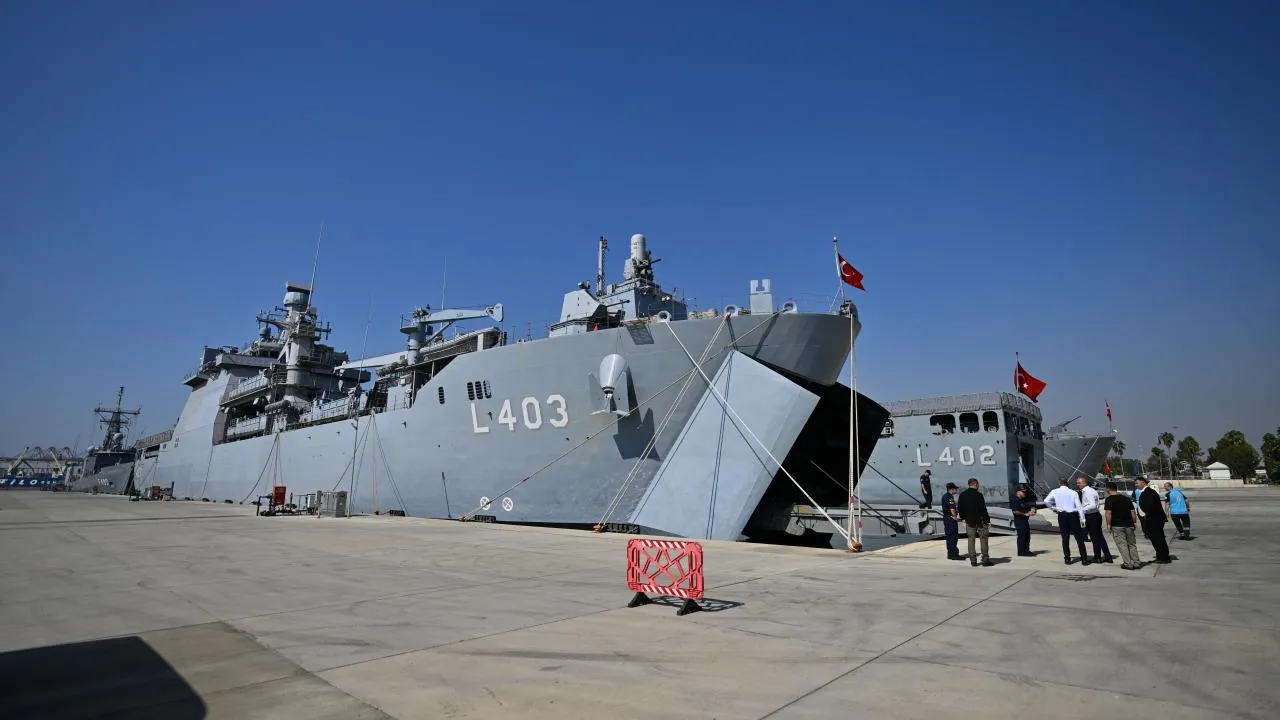 Türk Tahliye Gemileri Beyrut’a Güvenli Bir Şekilde Ulaştı