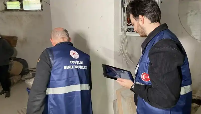 İstanbul'da Silivri Depremi Sonrası Hasar Tespit Çalışmaları Devam Ediyor