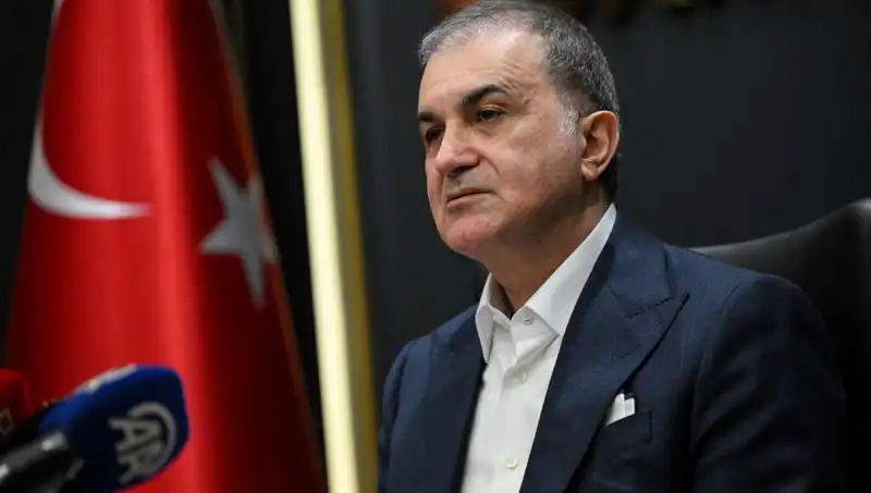 İslam Düşmanlığına Dikkat Çeken Ömer Çelik'ten Uyarılar