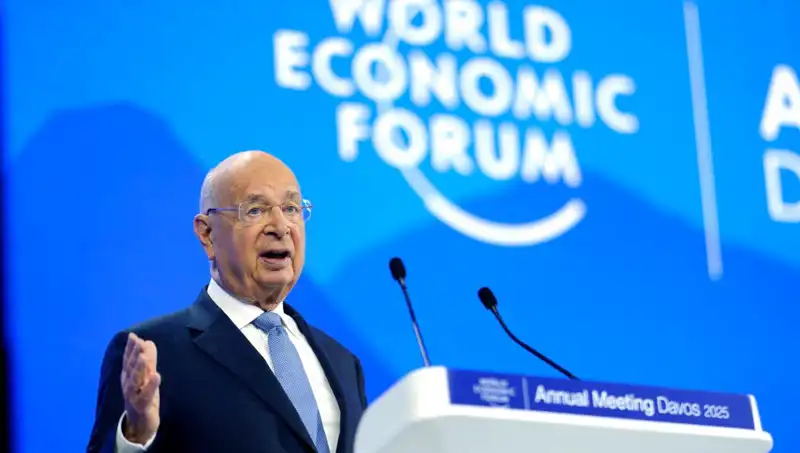Klaus Schwab, Davos’un Kurucusu Olarak Görevine Veda Etti!