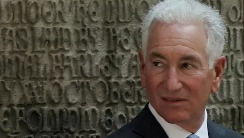 ABD Senatosu, Trump'ın Düğününe Onay Veren Tarihi Karara İmza Attı